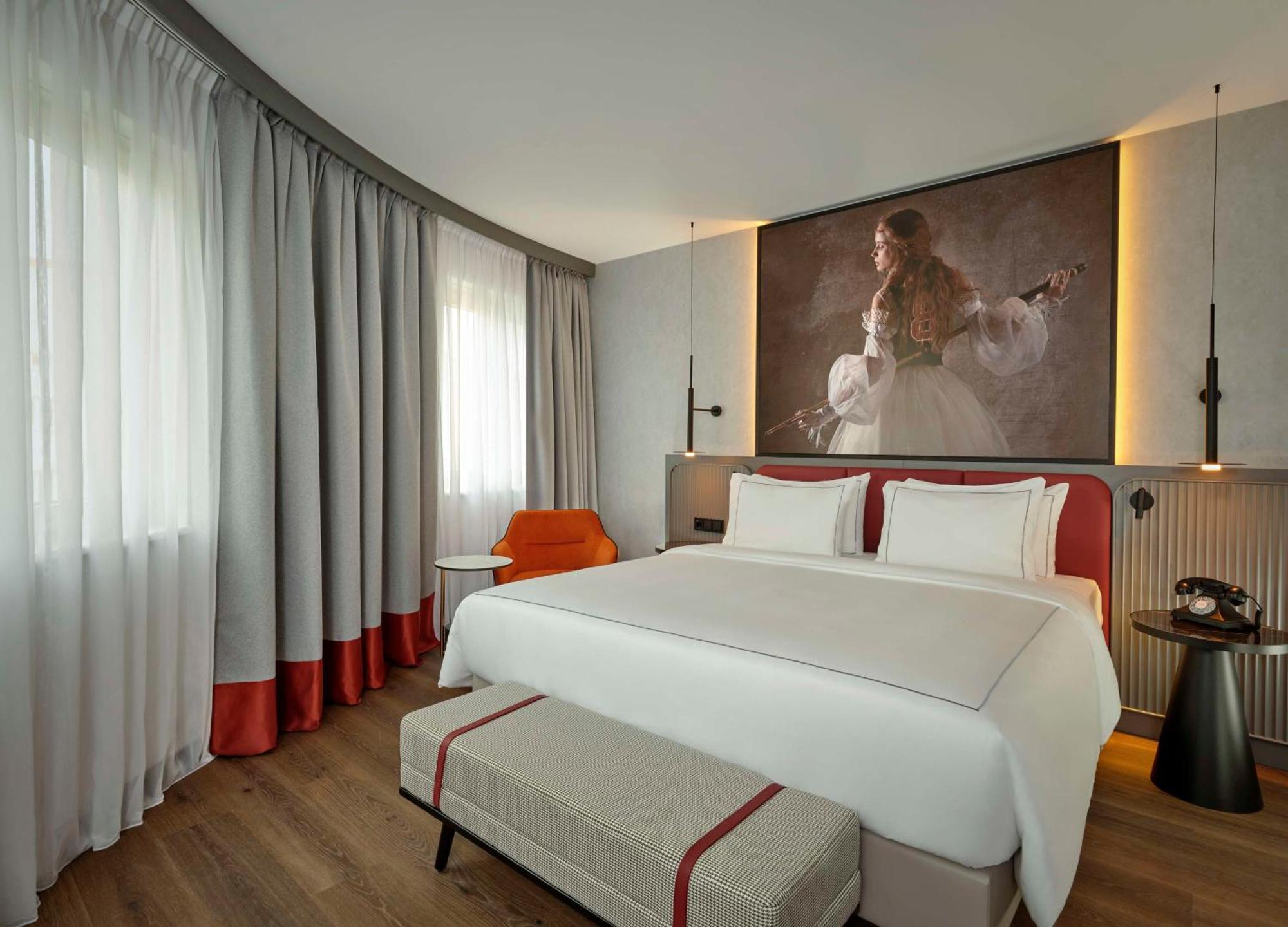 Radisson Red Berlin Kudamm Hotel ภายนอก รูปภาพ