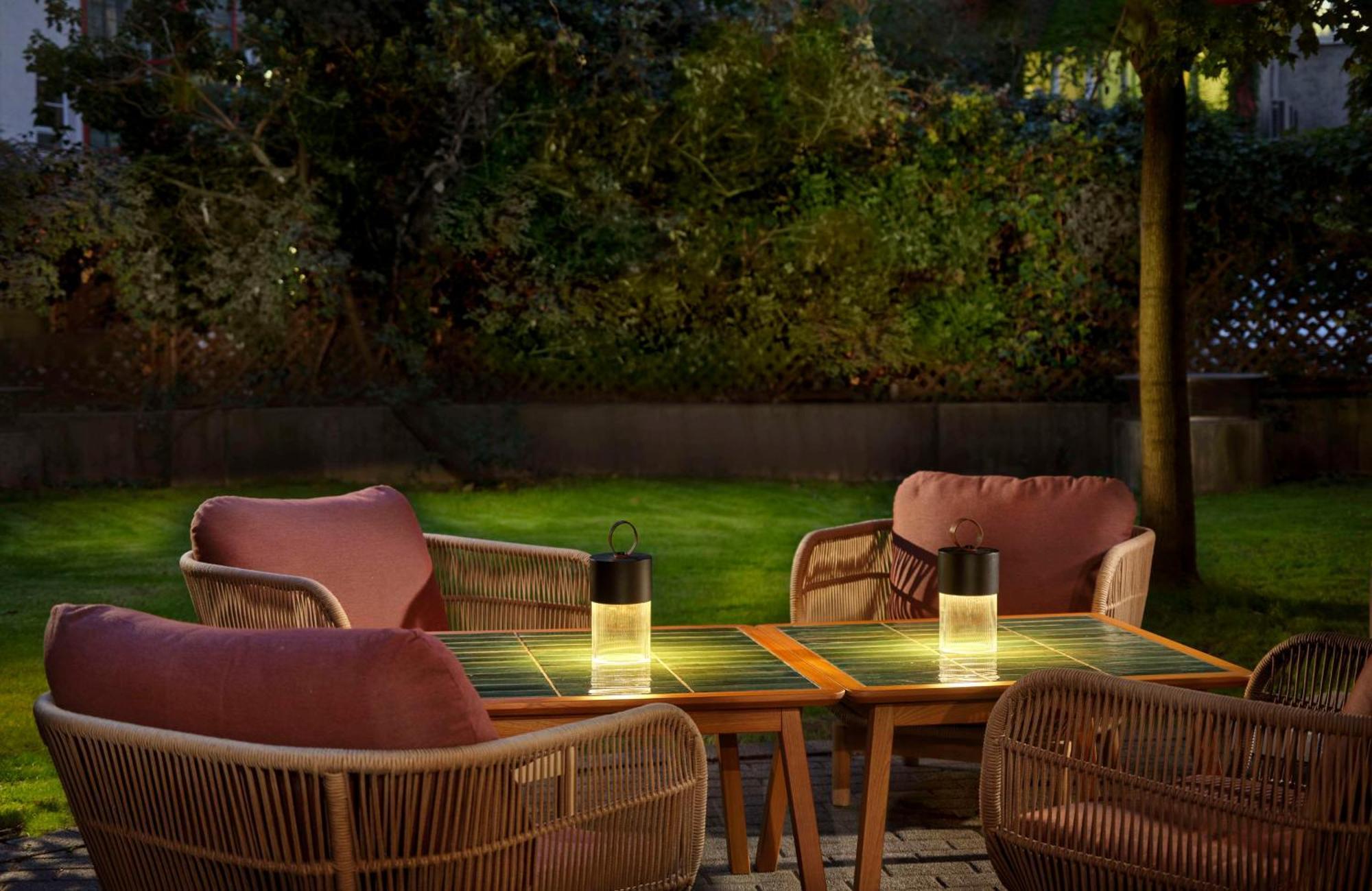 Radisson Red Berlin Kudamm Hotel ภายนอก รูปภาพ
