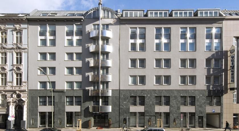 Radisson Red Berlin Kudamm Hotel ภายนอก รูปภาพ